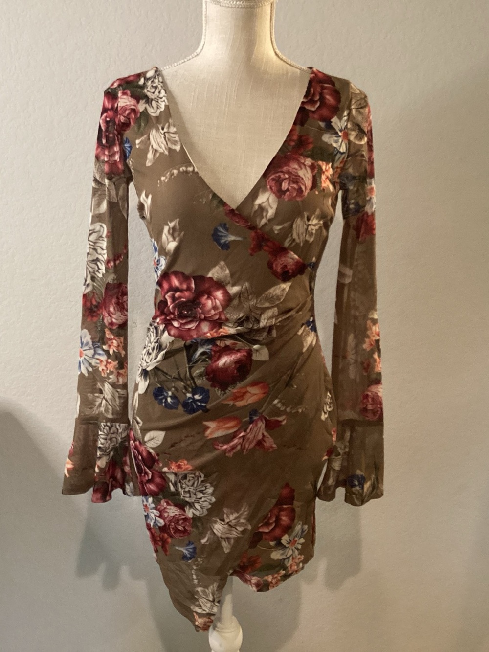 Floral Wrap V-Neck Long Sleeve Dress in Olive Taupe